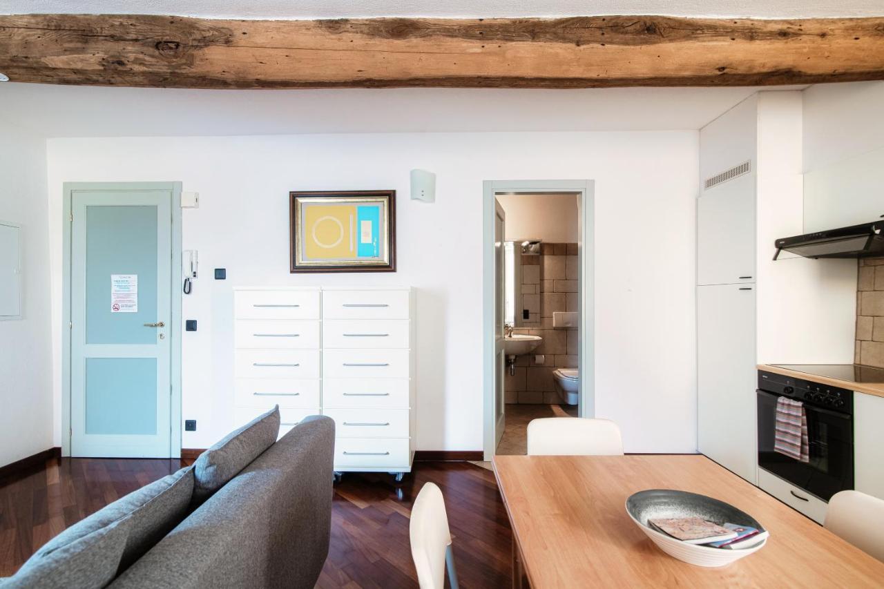 Sin4 Apartments By Quokka 360 - Overlooking The Lake - Fai Heritage In Morcote Buitenkant foto
